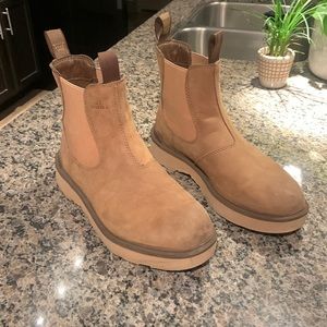 Sorel Hi-Line Chelsea Boot - Tan Size 9